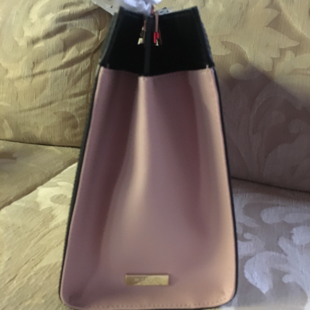 Kate Spade ♠️ - Picture 6 of 6